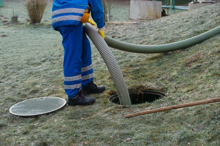 Onsite-with-faecal-sludge-mgmtt-768x511